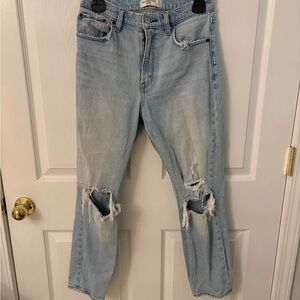 Abercrombie & Fitch The Mom High Rise Distressed Jeans